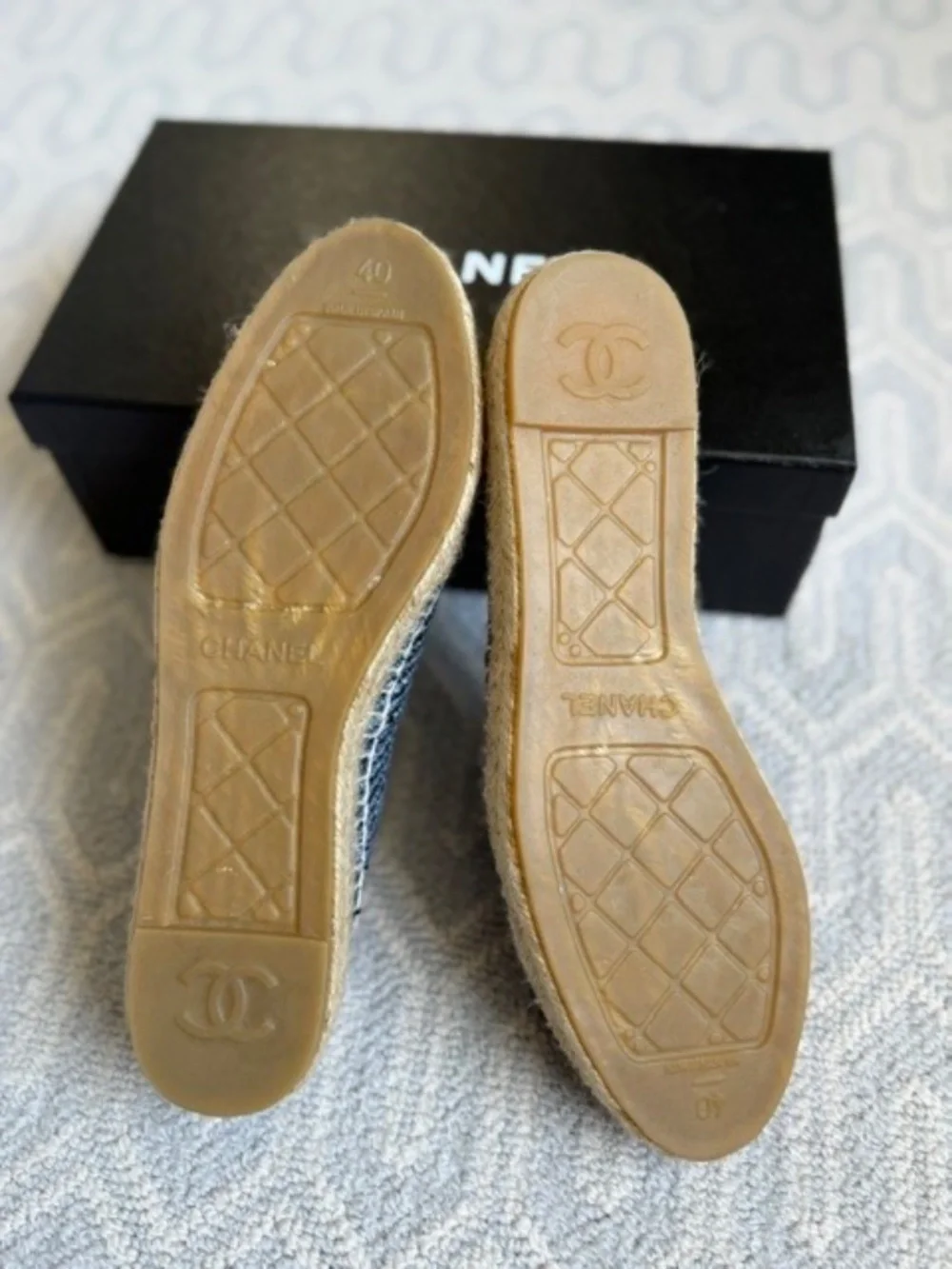 Beautiful Chanel CC Espadrilles size 40 Brand New In Box Blue Tweed